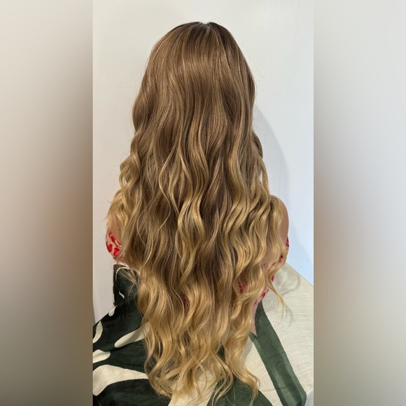 WIG Long Ombre Medium Blonde Wig with Dark Roots - Front Closure Mesh - Picture 7 of 9